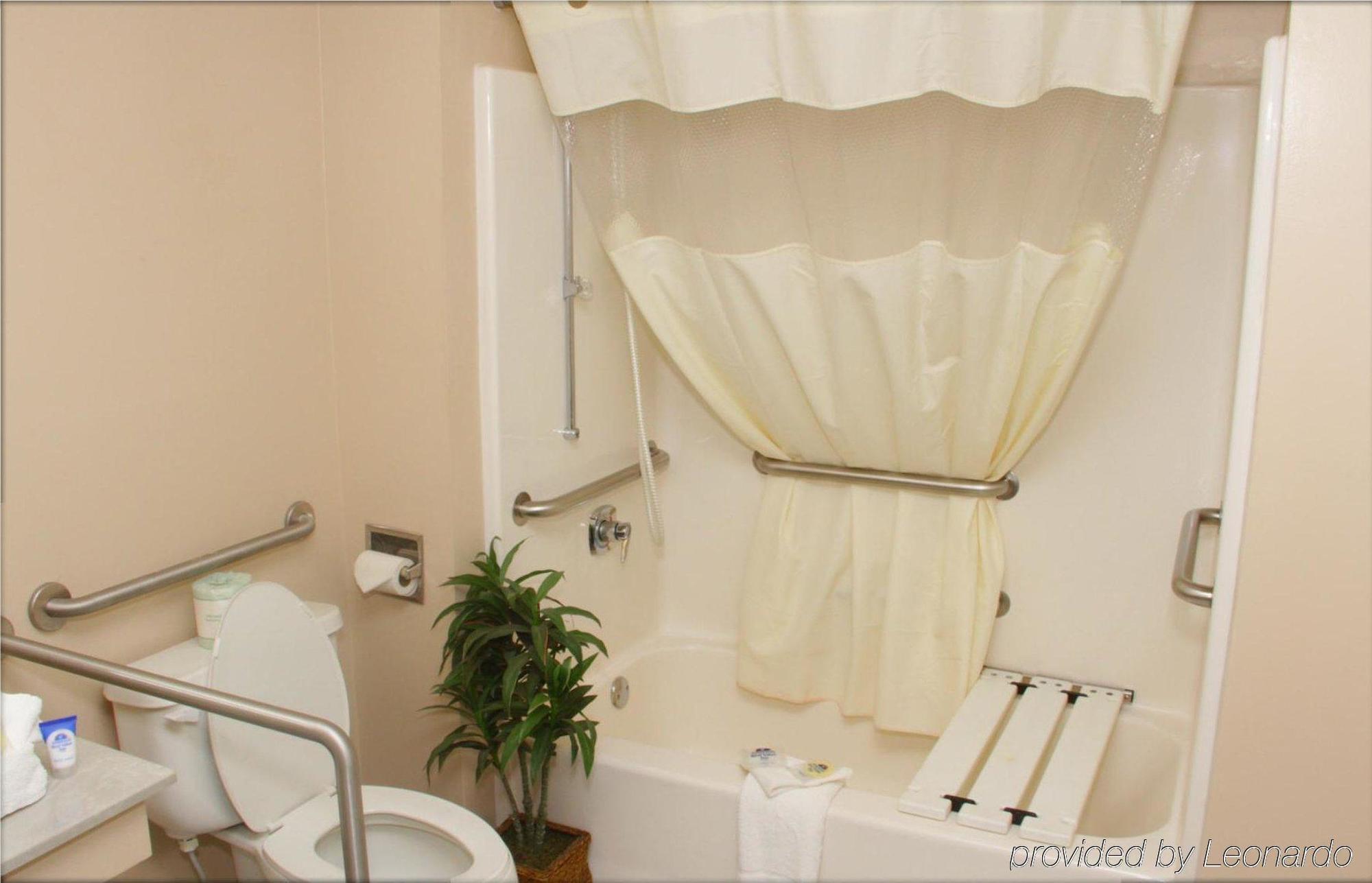 Americas Best Value Inn - Rome Lindale Ngoại thất bức ảnh